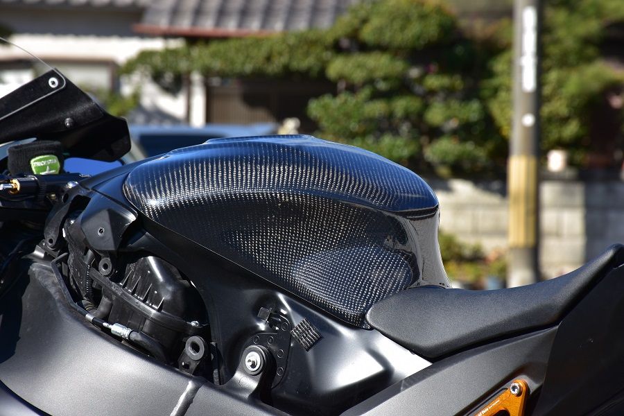 21~ZX-10Rタンクカバーをウェブショップに登録いたしました 21~ZX-10Rタンクカバーをウェブショップに登録いたしました
