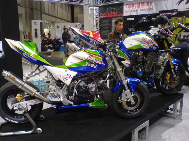 ☆KSR110「Z1000」レプリカキット価格＆販売決定☆ : 才谷屋