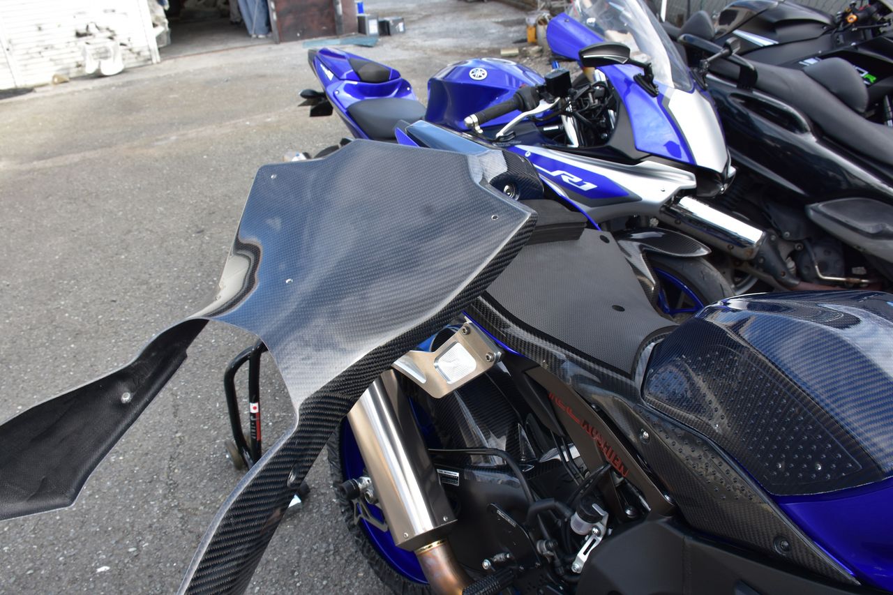 15~YZF-R1シート台&シートベース/カーボン綾織 : 才谷屋 15~YZF-R1シート台&シートベース/カーボン綾織 : 才谷屋