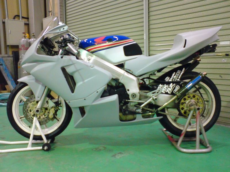 している 才谷屋 才谷屋 サイタニヤ フルカウル Nsr250r Honda ホンダ ウェビック1号店 通販 Paypayモール がある Shineray Com Br