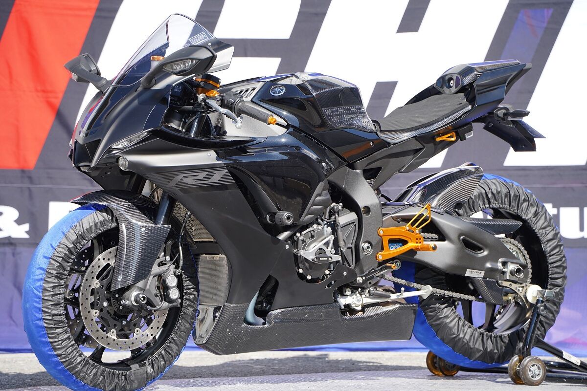 20YZF-R1/R1M純正(STD)カウル用アンダーカウルWebshopに登録いたしまし