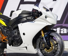 EY09R1FCR-W