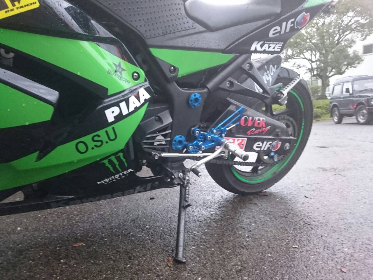 堺カートランドで~12Ninja250R｢ZX-6R｣レプリカアッパー装着車両を発見