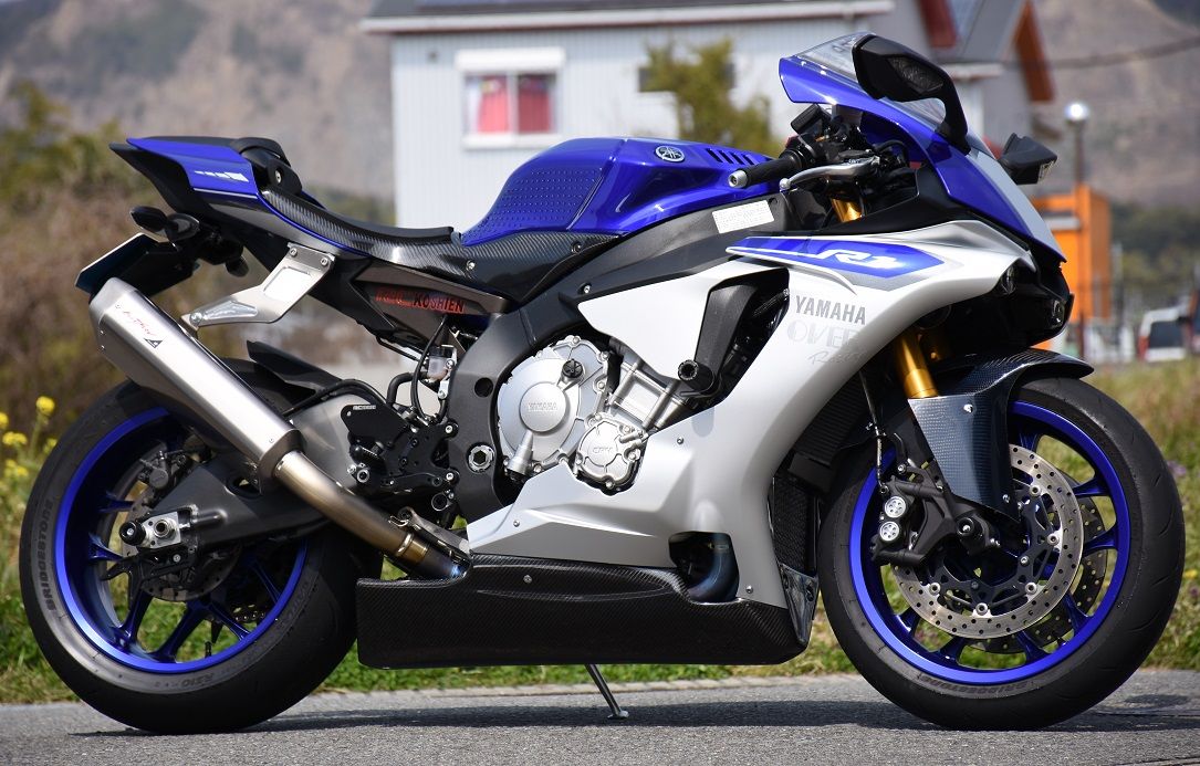 写真に写っている物が全てですyzf-r1 15~ 才谷屋 アンダーカウル ...