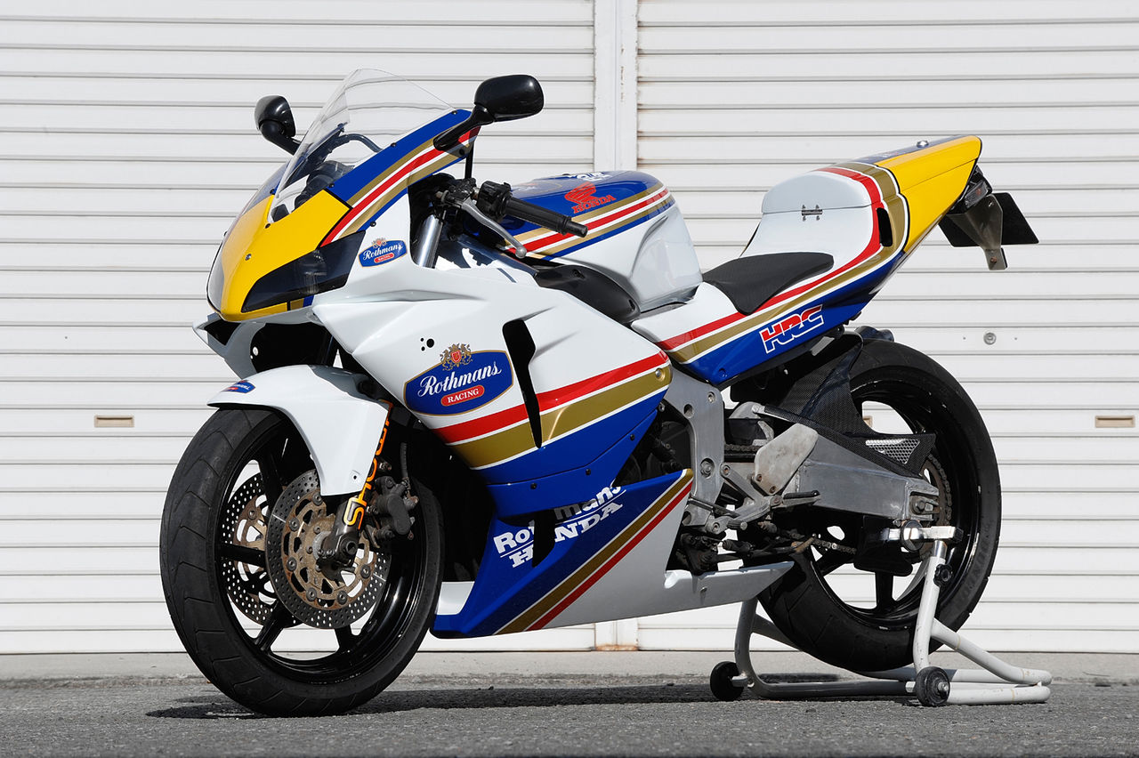 90~CBR250RR「600RR」フルカウル装着画像 : 才谷屋ファクトリー 90~CBR250RR「600RR」フルカウル装着画像 : 才谷屋ファクトリー