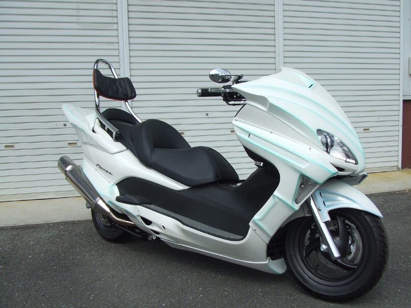 ◇発売開始◇フォルツァ「MF08」シーシーバー : 才谷屋ファクトリー最新情報
