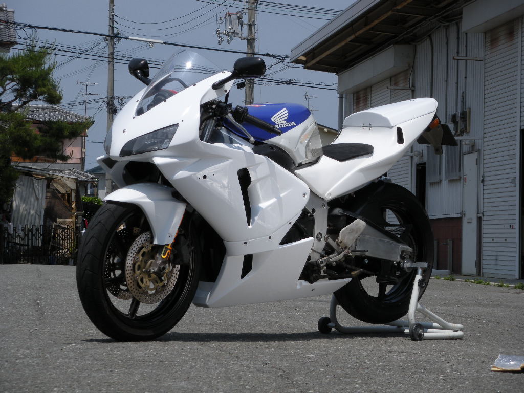 専用cbr250rr mc22 才谷屋　片目プレート 専用cbr250rr mc22 才谷屋 片目プレート EIGHT(才谷屋) エイト