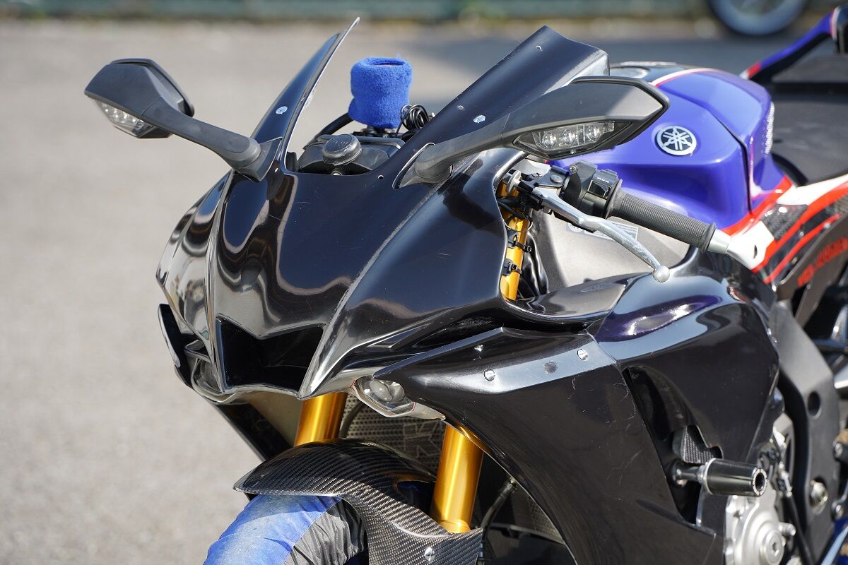 YZF-R1 アンダーカウル 左右 ガンM 14B ヤマハ 純正  バイク 部品 RN24J コンディション良好 コケキズ無し 割れ欠け無し 品薄 車検 Genuine:22222611