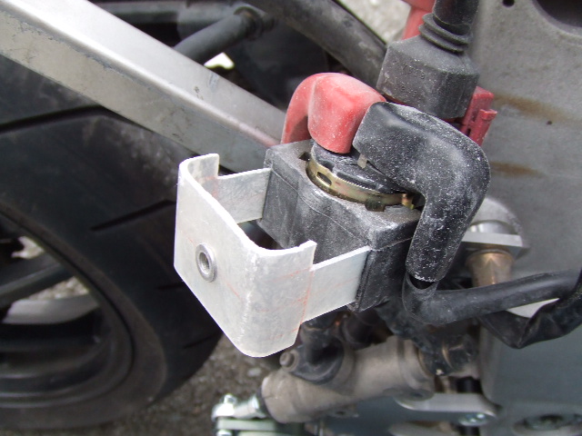 RVF400(NC35)用600RRレプリカシングルシート～取り付け～ : 才谷屋