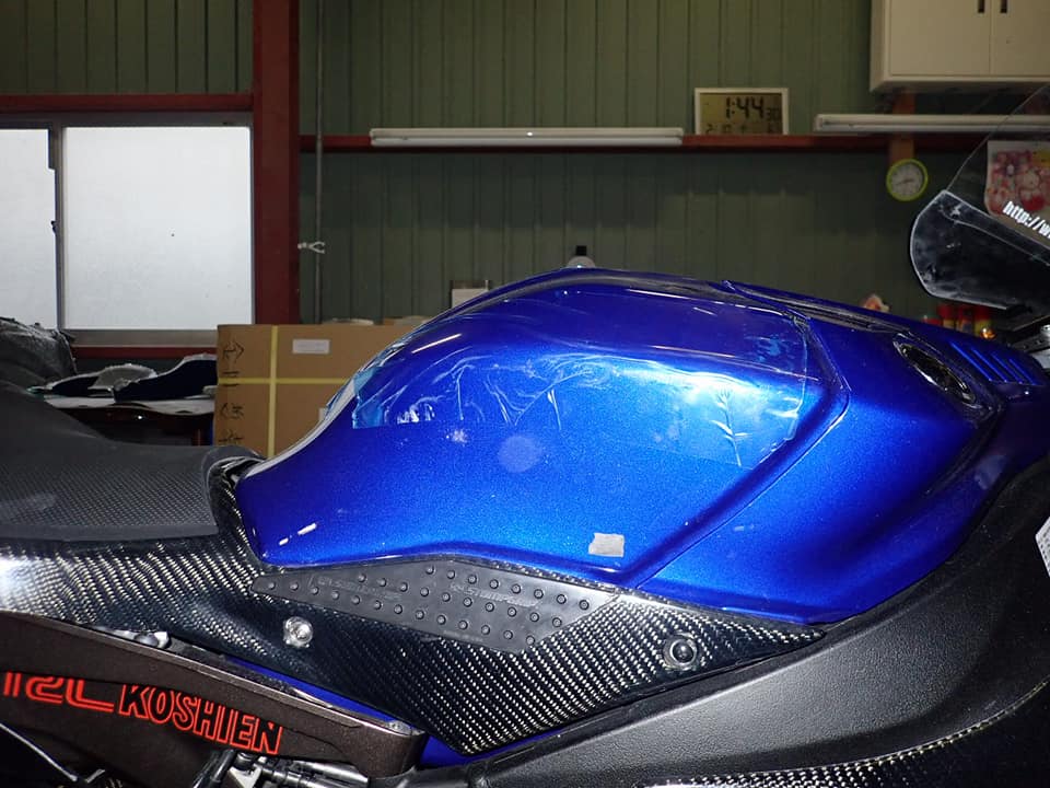 15~YZF-R1純正フューエルタンク用新型タンクカバー開発中! : 才 15~YZF-R1純正フューエルタンク用新型タンクカバー開発中! : 才