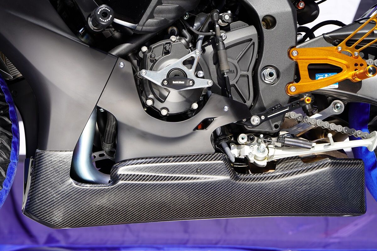 20YZF-R1/R1M純正(STD)カウル用アンダーカウルWebshopに登録いたしまし