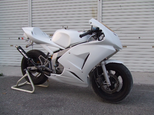 NSR50/80「NSF100」レプリカカウル完成間近!! : 才谷屋