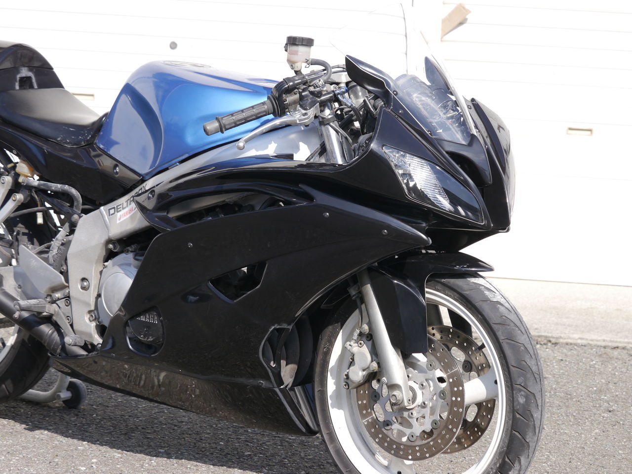 90~FZR250R(3LN)＋YZF-R6カウル FZ-R250!!～その3～ : 才谷屋
