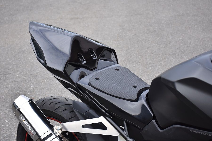 17~CBR250RR(MC51)用レーシングカウルwebshopに登録いたしました