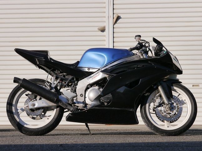 90~FZR250R(3LN)＋YZF-R6カウル FZ-R250!!～その2～ : 才谷屋