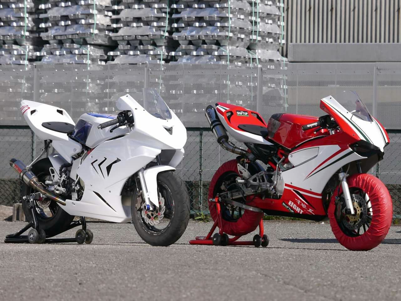 NSR50/80 . NSF100用の新型カウル製作しています : 才谷屋