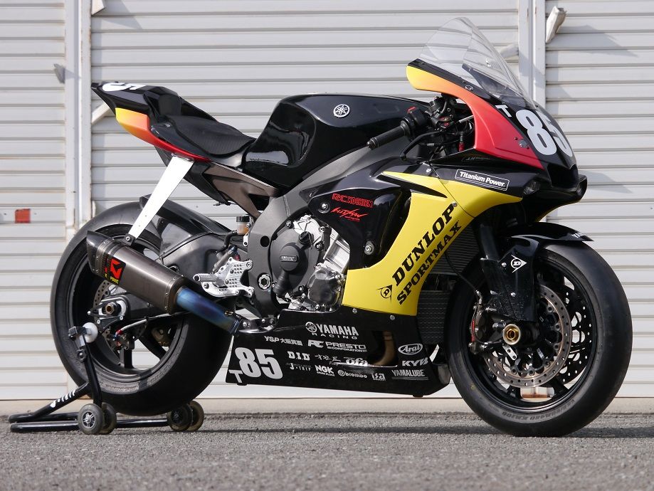 15~YZF-R1シングルシート用補修パーツをwebshopに登録しました 15~YZF-R1シングルシート用補修パーツをwebshopに登録しました