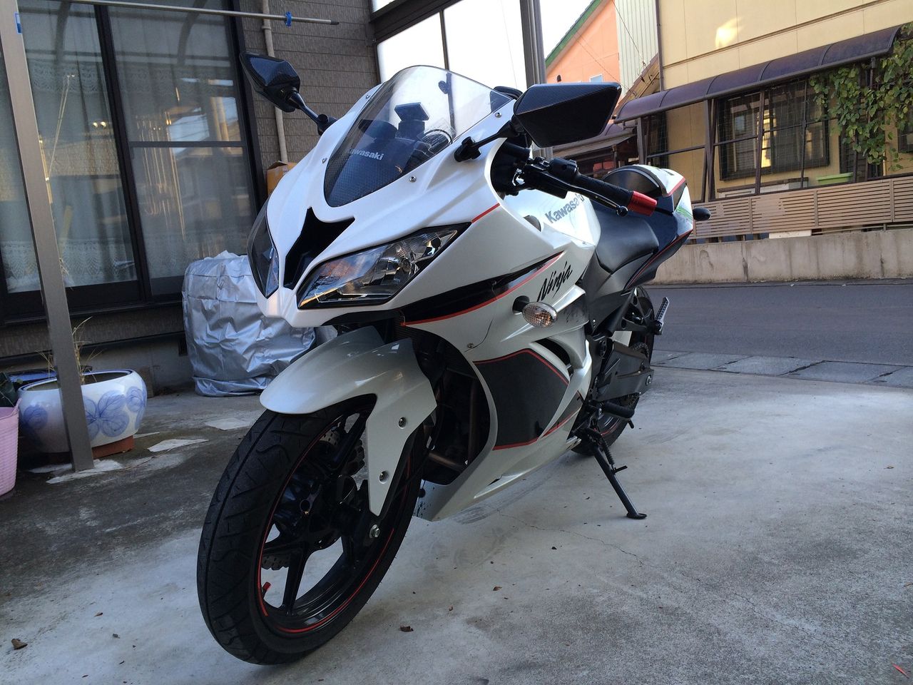 ☆お客様からの投稿画像 08~12Ninja250R｢ZX-6Rレプリカ｣アッパーカウル