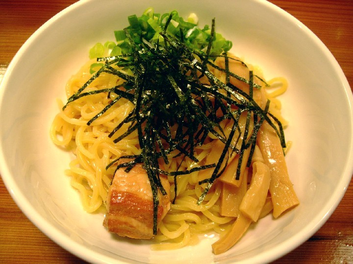 新店09 油坊主 三軒茶屋 しらすのラーメン日記 新店09 油坊主 三軒茶屋 しらすのラーメン日記