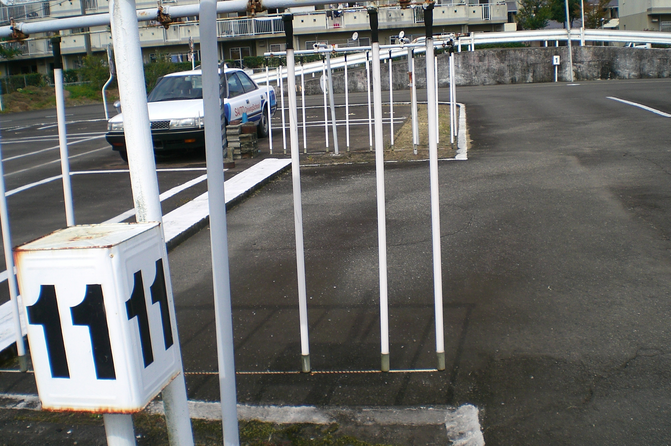 縦列駐車 運転免許取得教習 西都自動車学校長ブログ 格安合宿免許と運転免許