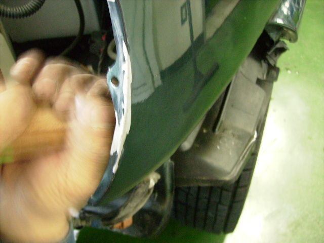 ウニモグとランクルに工作機械