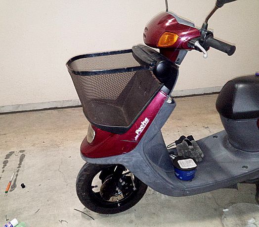 知り合いのJOGポシェフロント周り変更的なぁ～2SA08J ジョグ Mr.Boo