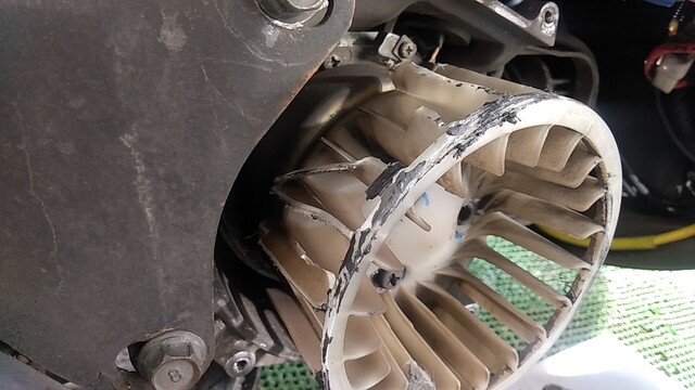 依頼作業 グランドアクシス（5FA2）4VPエンジンOH等的なぁ