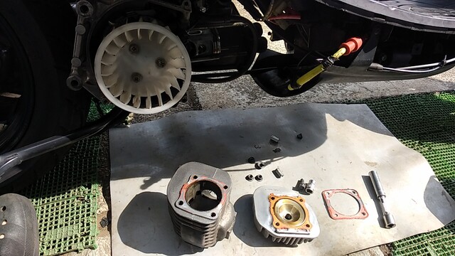 依頼作業 グランドアクシス（5FA2）4VPエンジンOH等的なぁ～腰上分解