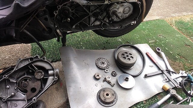 依頼作業 グランドアクシス（5FA2）4VPエンジンOH等的なぁ