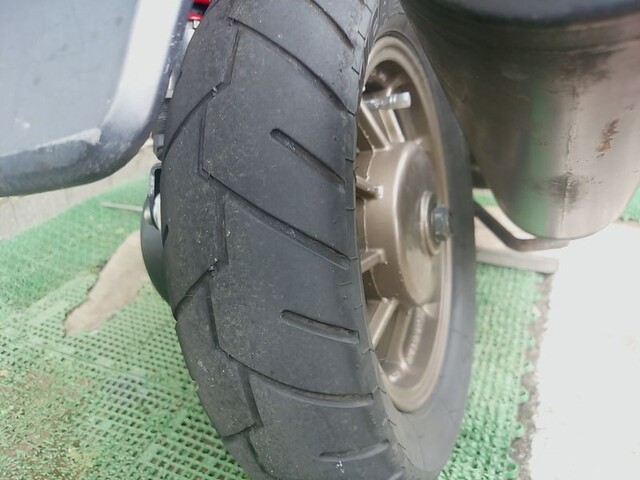 新品タイヤ交換的なぁ 3ry Jog 3wf Jog90 アクシス９０ Mr Boo 軒下ガレージ 日記的なぁ