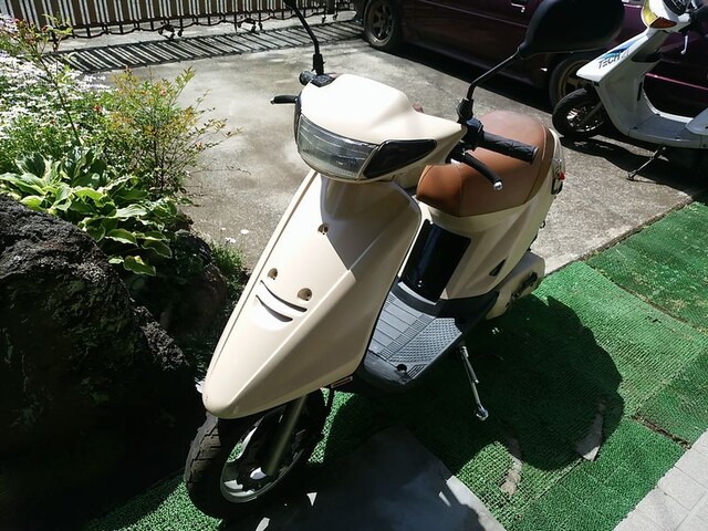 作業依頼車両 JOG90（3WF）カウル、モール類のボルト、ナット