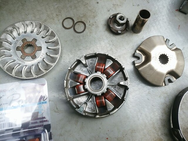 ウエイトローラー(ドクタープーリーもどき)交換的なぁ~3RY JOG 3WF