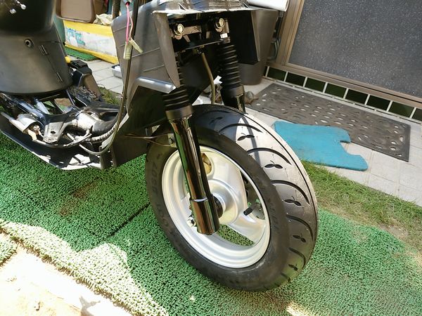 2JA　ジョグ　JOG フロントホーク　ハンドル　ブレーキ　足回り 高品質 スポーツタイプフロントフォーク黒 金 スーパージョグZR