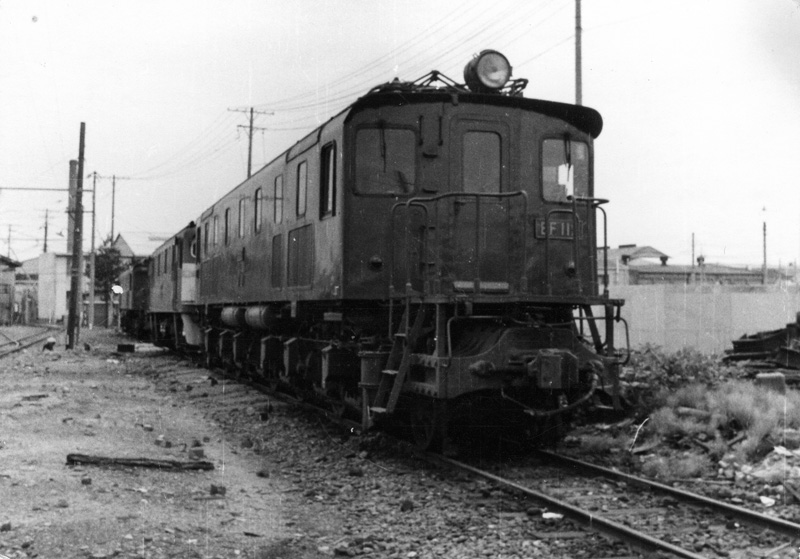 EF11 : 会員各人の狂動