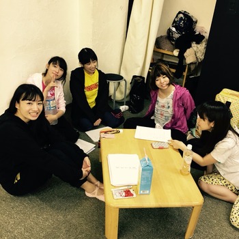 2015-11-16-13-13-42