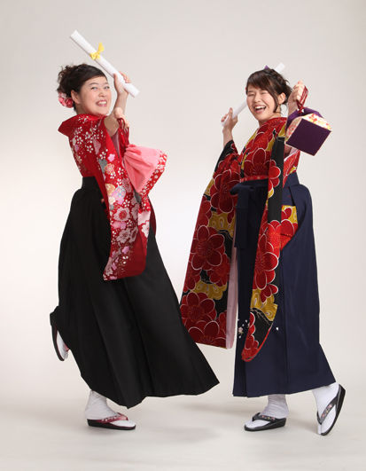 山形県立米沢女子短期大学卒業式記念写真前写し 写真館 サカヰ写真館 サカイ写真館