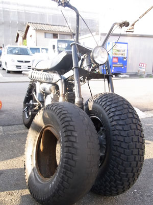 バンバン90 : サカイクロン バンバン90 : サカイクロン