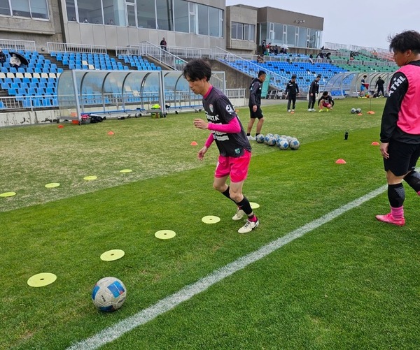 LINE_ALBUM_2024421天皇杯福井県予選準決勝vs福井工大戦_240422_25