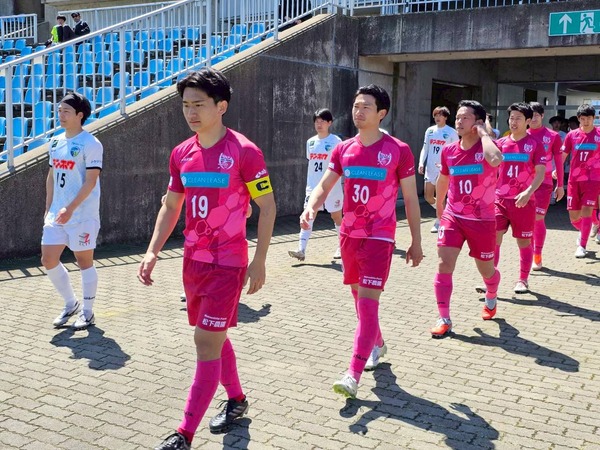LINE_ALBUM_2026412HFL Div2②FCアビエス戦_260412_18