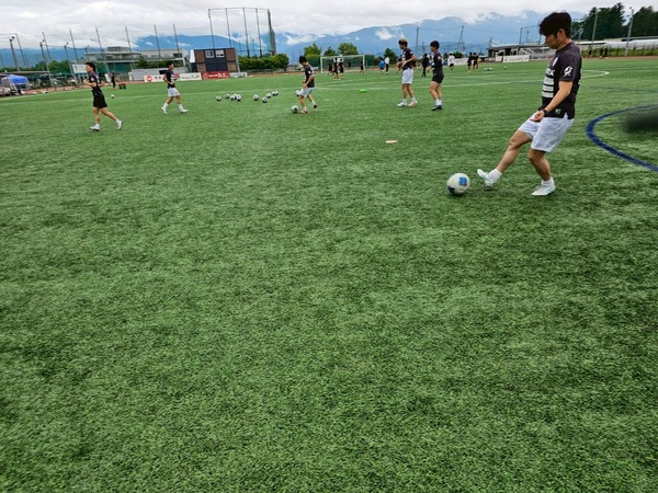 LINE_ALBUM_2025615HFL Div2⑤vsFCマツセロナ戦_250615_42