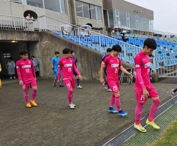 LINE_ALBUM_2024421天皇杯福井県予選準決勝vs福井工大戦_240422_34