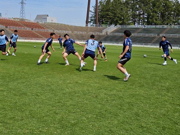 LINE_ALBUM_2026426天皇杯福井県予選準決勝vs福井工業大学戦_260426_22
