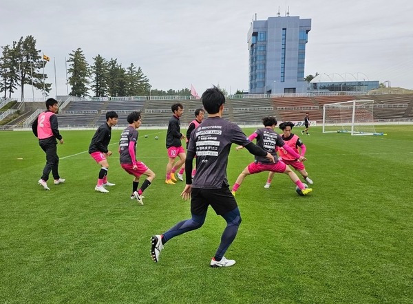 LINE_ALBUM_2024421天皇杯福井県予選準決勝vs福井工大戦_240422_17