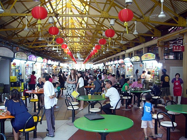 マクスウェルフードセンターはシンガポールでも人気のホーカーズ 最果志向 放浪家坂木さんの足跡