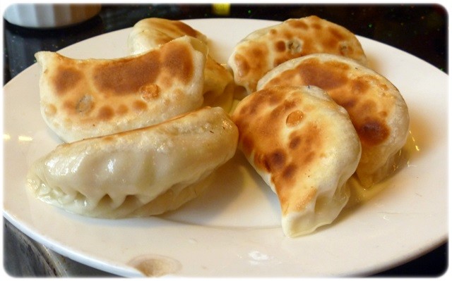 中国では珍しい焼き餃子と中国の餃子の基礎知識 最果志向 放浪家坂木さんの足跡 中国では珍しい焼き餃子と中国の餃子の基礎知識 最果志向 放浪家坂木さんの足跡