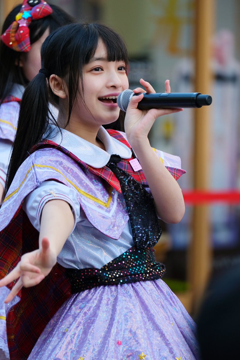 離れ目マニア騒然の美少女地下アイドルが見つかる なんでakbに入ってくれないの 坂道46 Akb48 えッ な情報まとめ