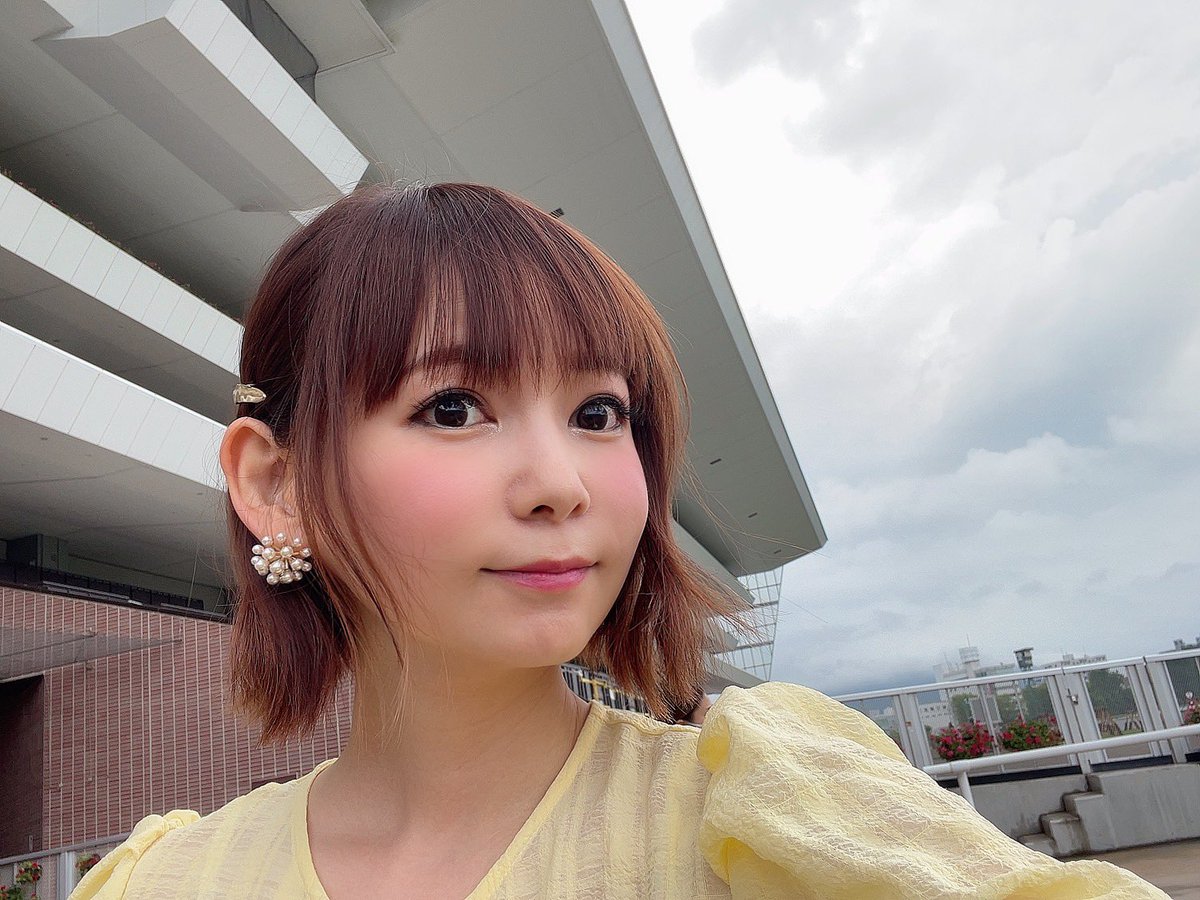中川翔子 ばっさり 30センチヘアカット 知らない人みたい 坂道46 Akb48 えッ な情報まとめ