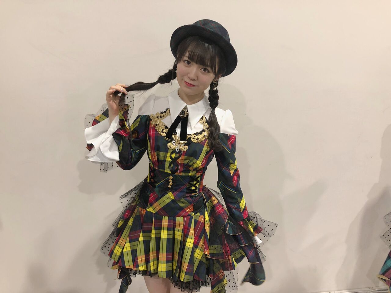 Akbの新衣装が伊勢丹のが紙袋 坂道46 Akb48 えッ な情報まとめ