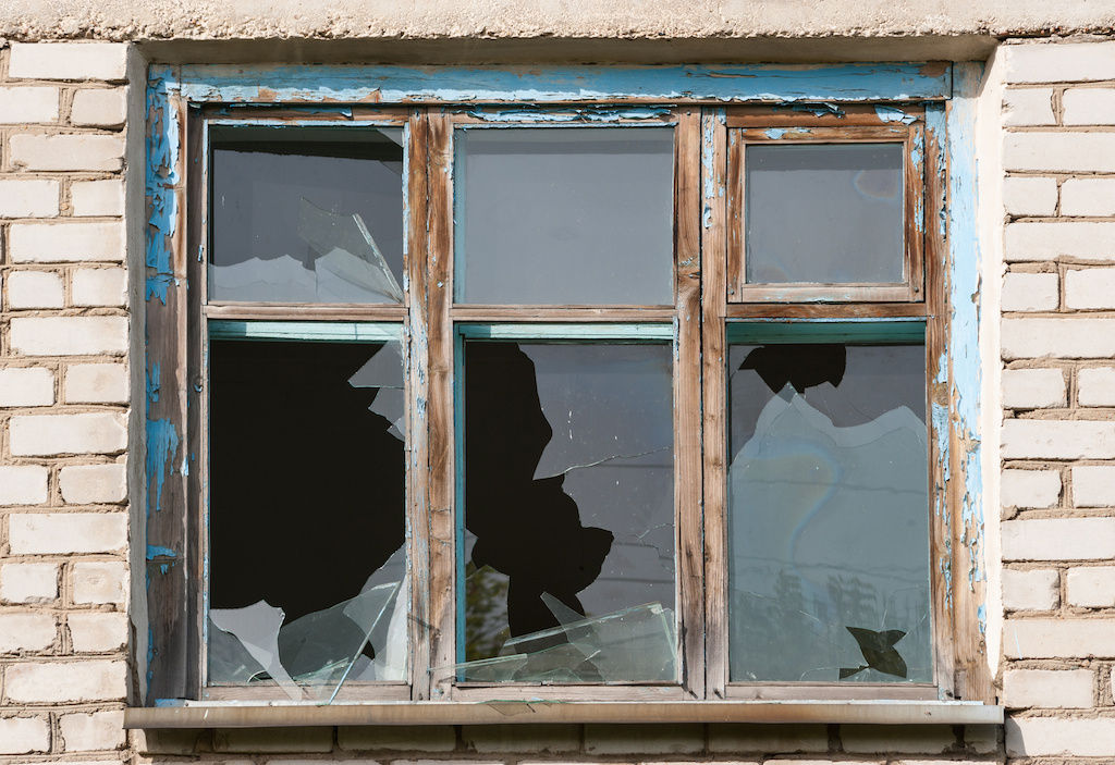 割れ窓 苫米地式認定コーチ坂梨尚文ブログ 割れ窓 苫米地式認定コーチ坂梨尚文ブログ