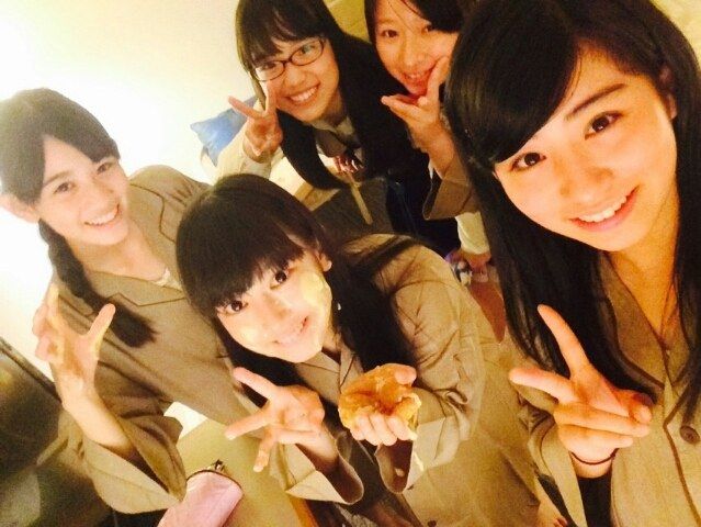 メガネ掛けた千由李可愛いです 金のチームしゃちほこ メガネ掛けた千由李可愛いです 金のチームしゃちほこ